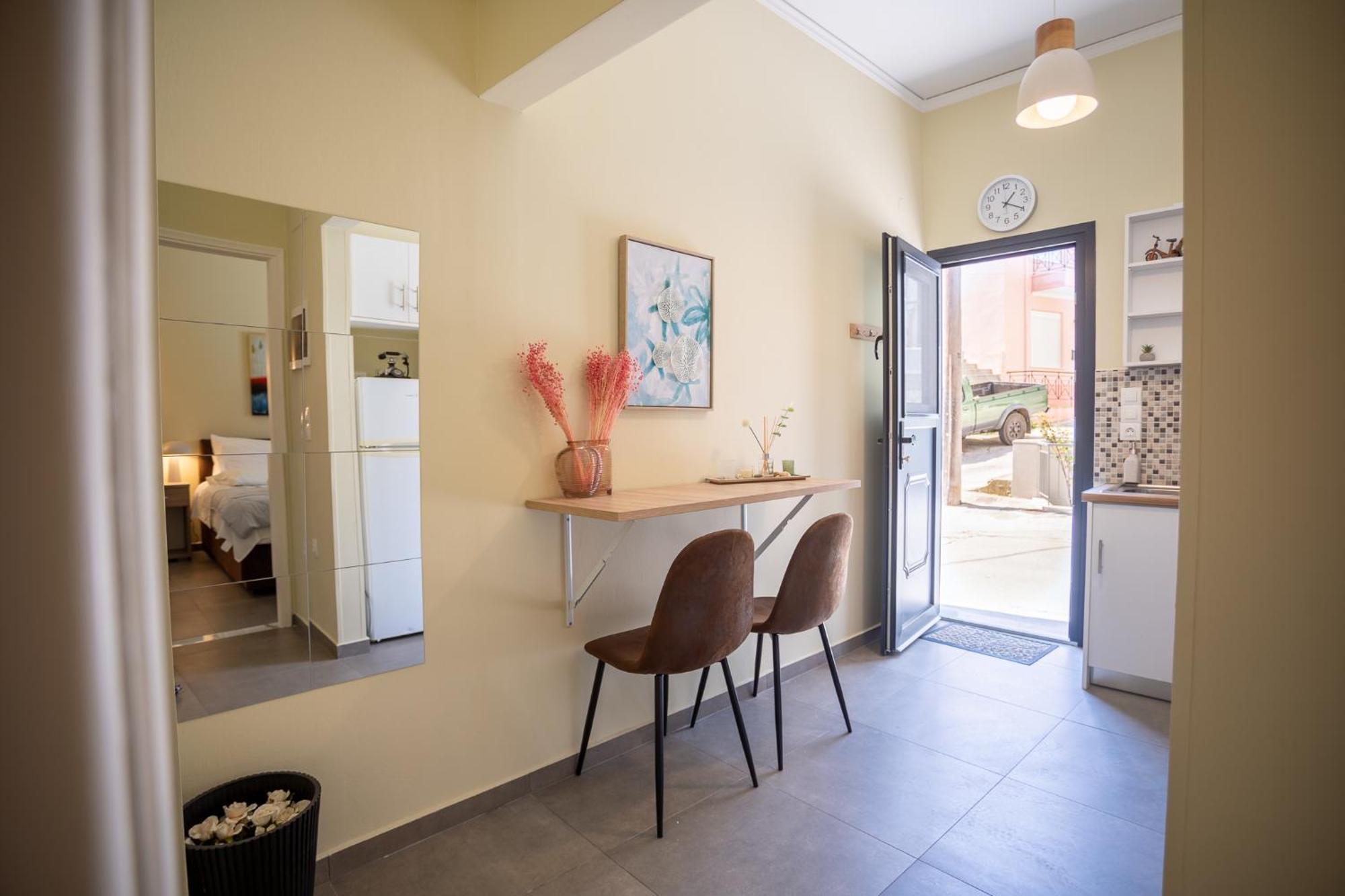 Two Bedroom Apartment, Mytilene Lesvos Exterior photo